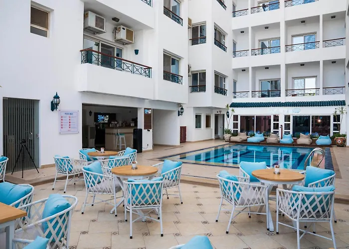 Swiss Wellness Down Town 3* Хургада