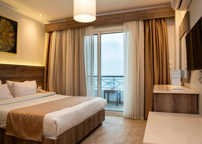 Swiss Wellness Down Town Отель