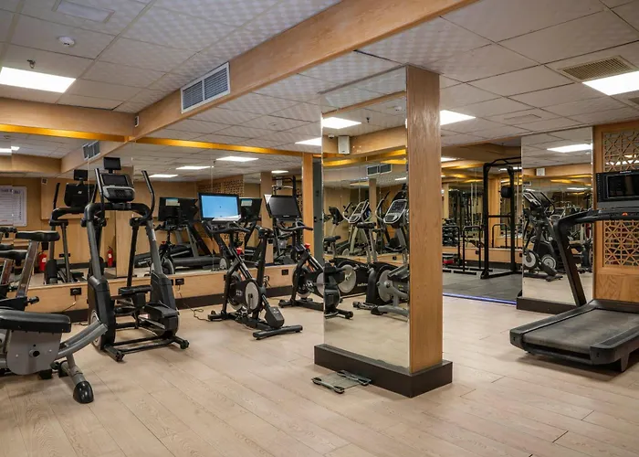 Отель Swiss Wellness Down Town Хургада