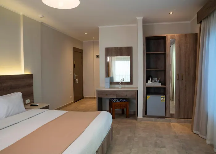 Отель Swiss Wellness Down Town 3*